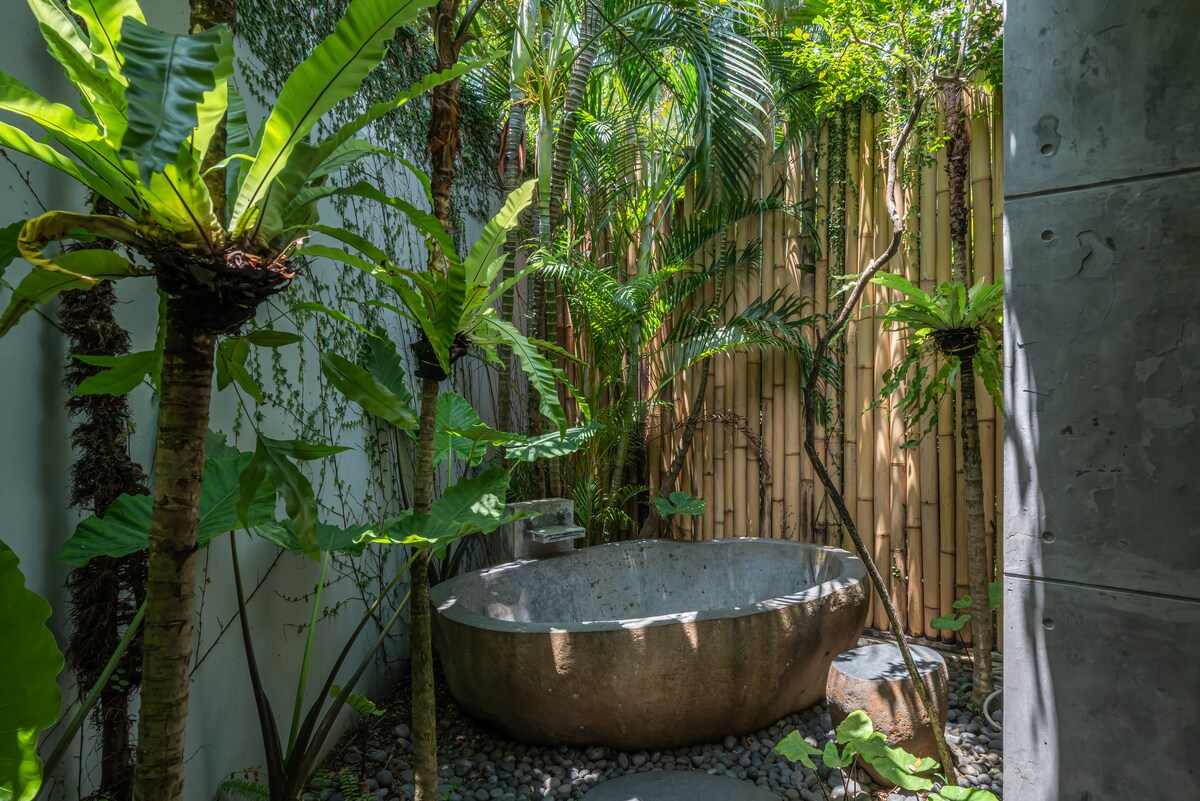 Villa Kala — 4BR Villa Rental in Canggu — image 3