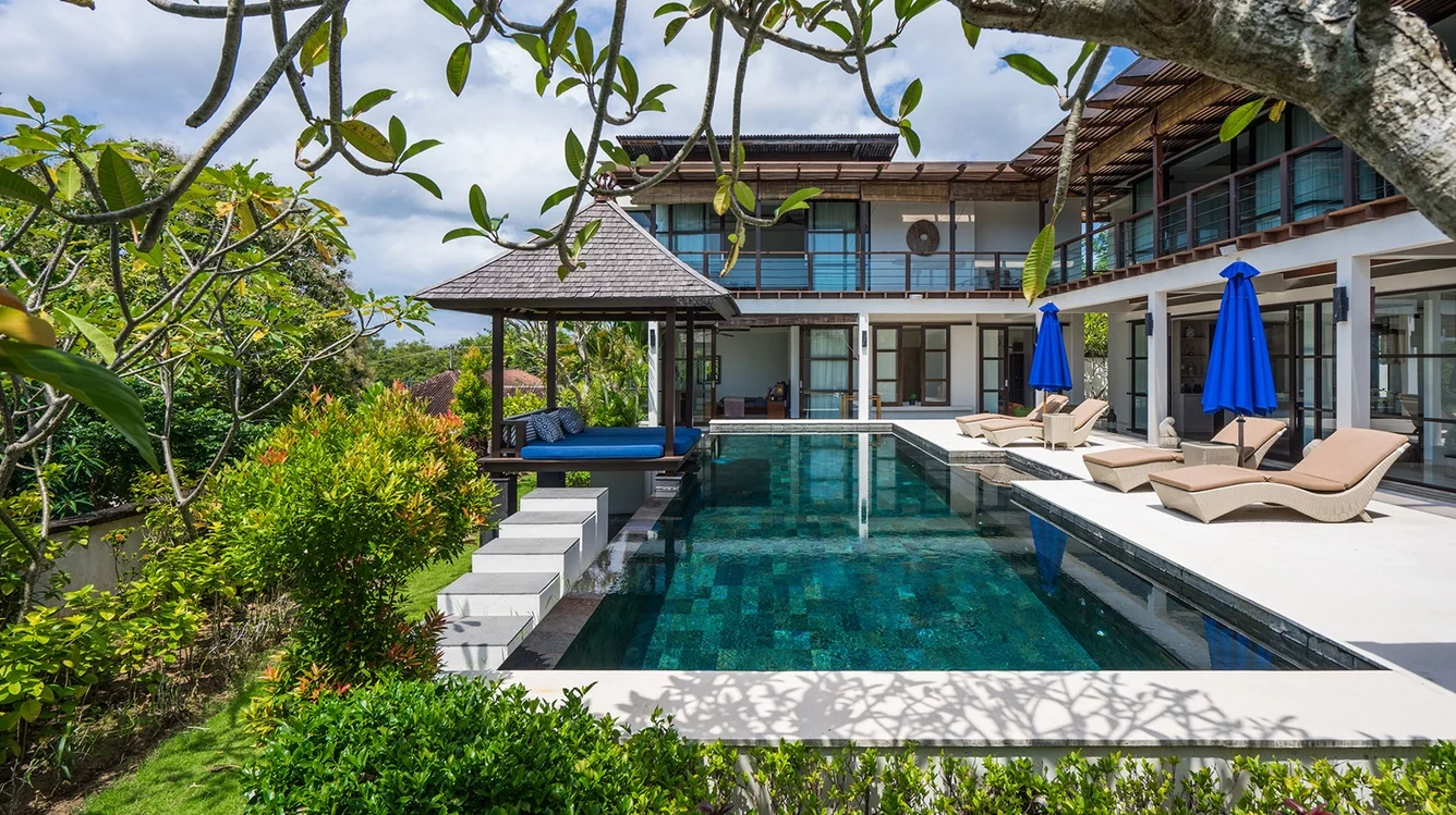4-Bedroom Hillside Villa with Ocean Views & Games Room – Jimbaran Bay – BVI143