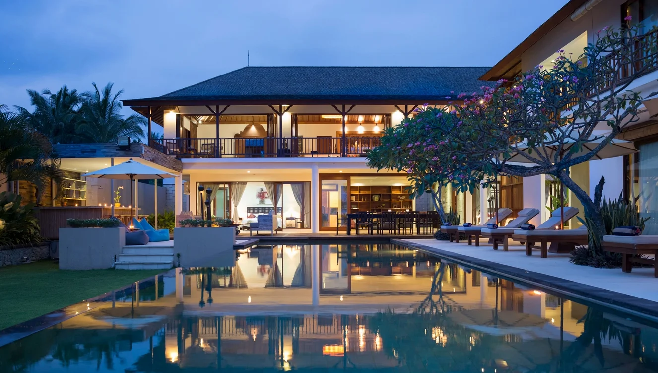 4-Bedroom Hillside Villa with Panoramic Sea Views & Wedding-Ready Lawns – Candidasa, East Bali – BVI419 — image 16
