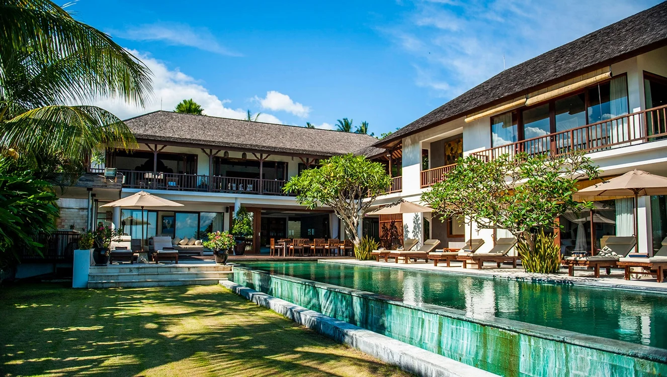 4-Bedroom Hillside Villa with Panoramic Sea Views & Wedding-Ready Lawns – Candidasa, East Bali – BVI419 — image 11