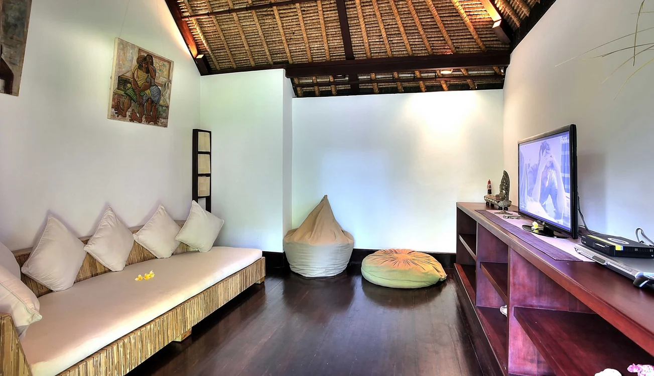 4-Bedroom Jungle-View Villa with Pool & Media Room – Ubud Riverside Escape – BVI188 — image 17