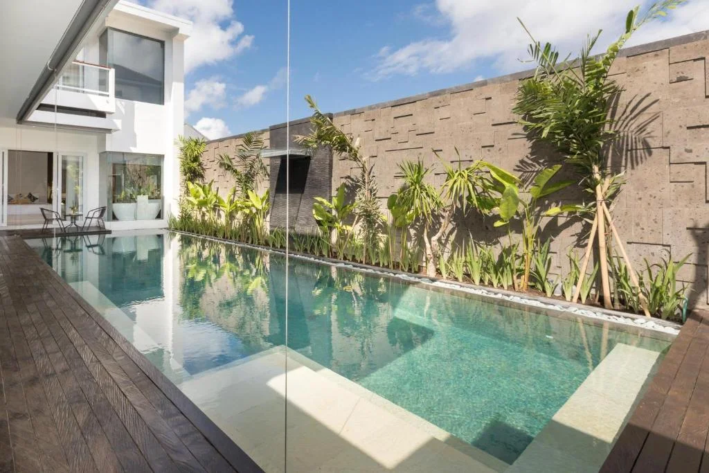 4-Bedroom Private Pool Villa Rental in Legian – Luxury Villa (BVI71889) — image 3