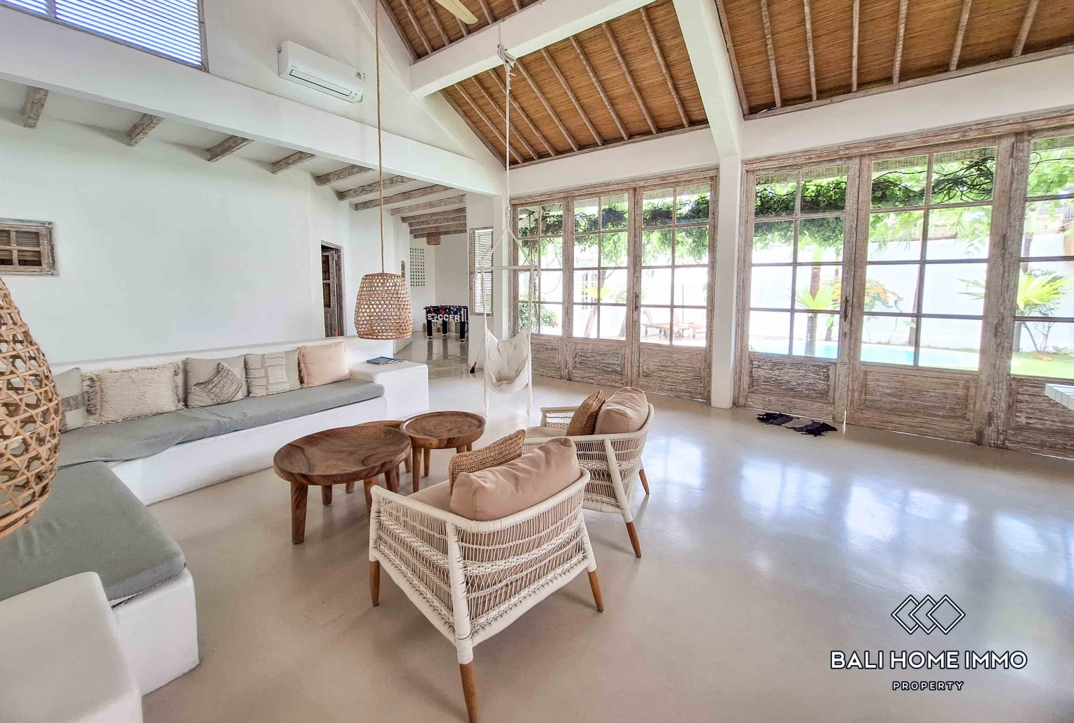 4 Bedroom Family Villa for Rent in Umalas — image 1