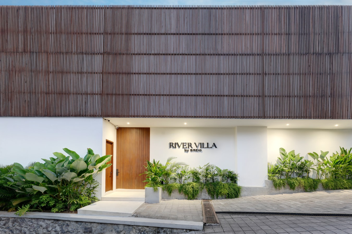 5 BR: Spacious Villa surrounding by rice fields in Canggu, Bali — image 19
