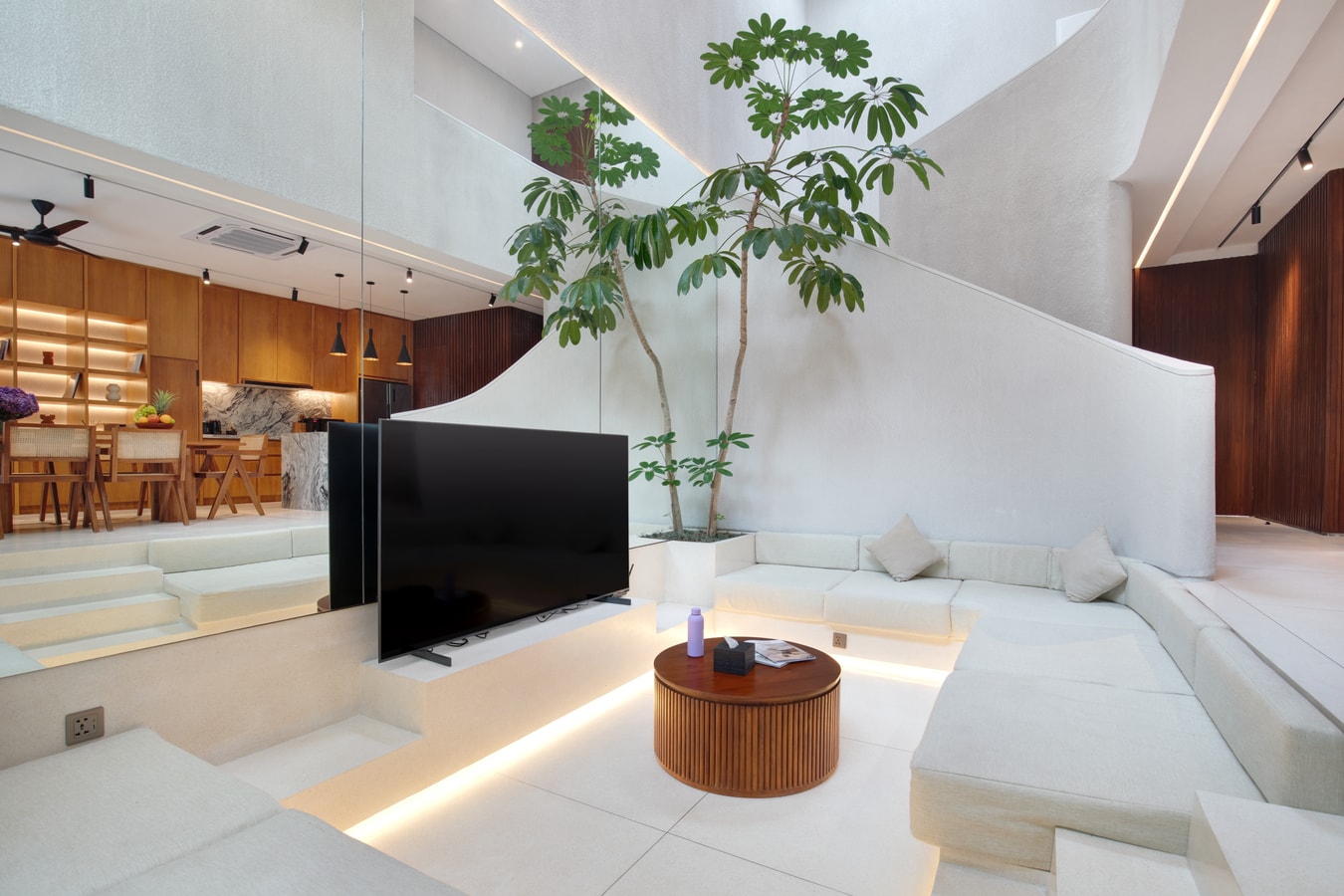 Stylish 2BR Villa w/ Pool in Canggu in Canggu, Bali — image 9