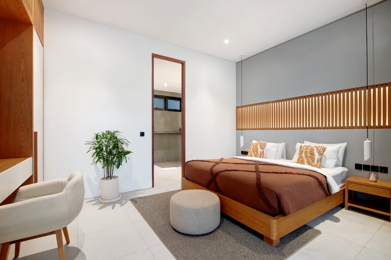 Comfort Stylish 3BR Villa w/ Rooftop & Pool, Canggu in Canggu, Bali — image 19