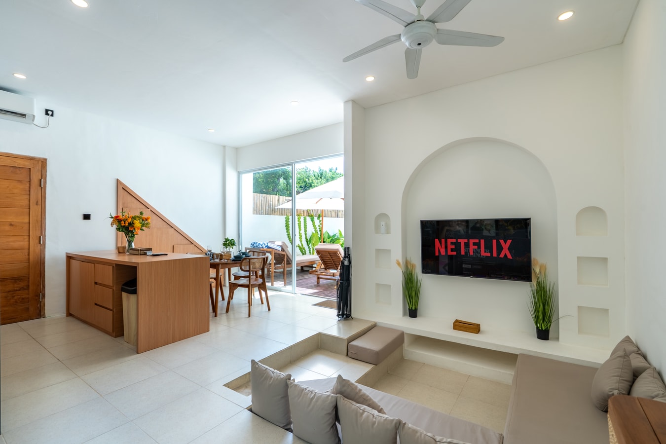 2BR Uluwatu Villa: Pool & Sunset Deck | Near Beach in Ungasan, Bali — image 5