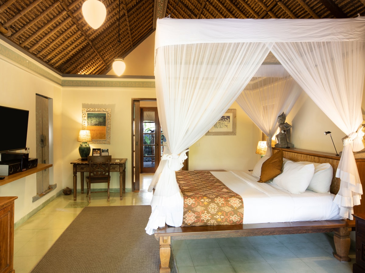 Tranquil 1BR Private Villa with Balinese Touch in Canggu, Bali — image 7