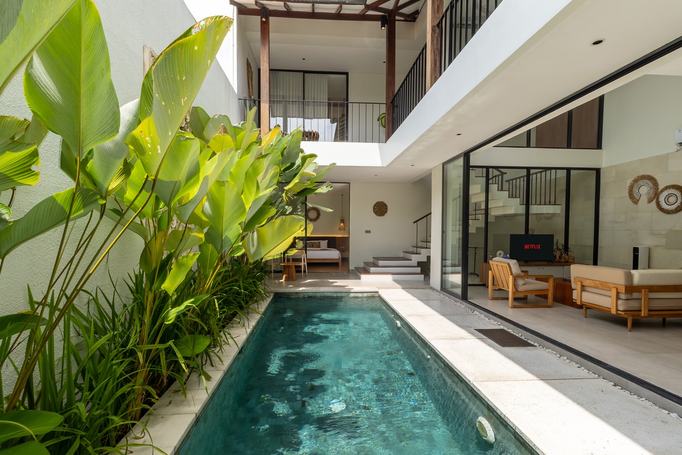 Nivassa - 3BR Villa with Pool, Near Berawa Beach in Canggu, Bali — image 13