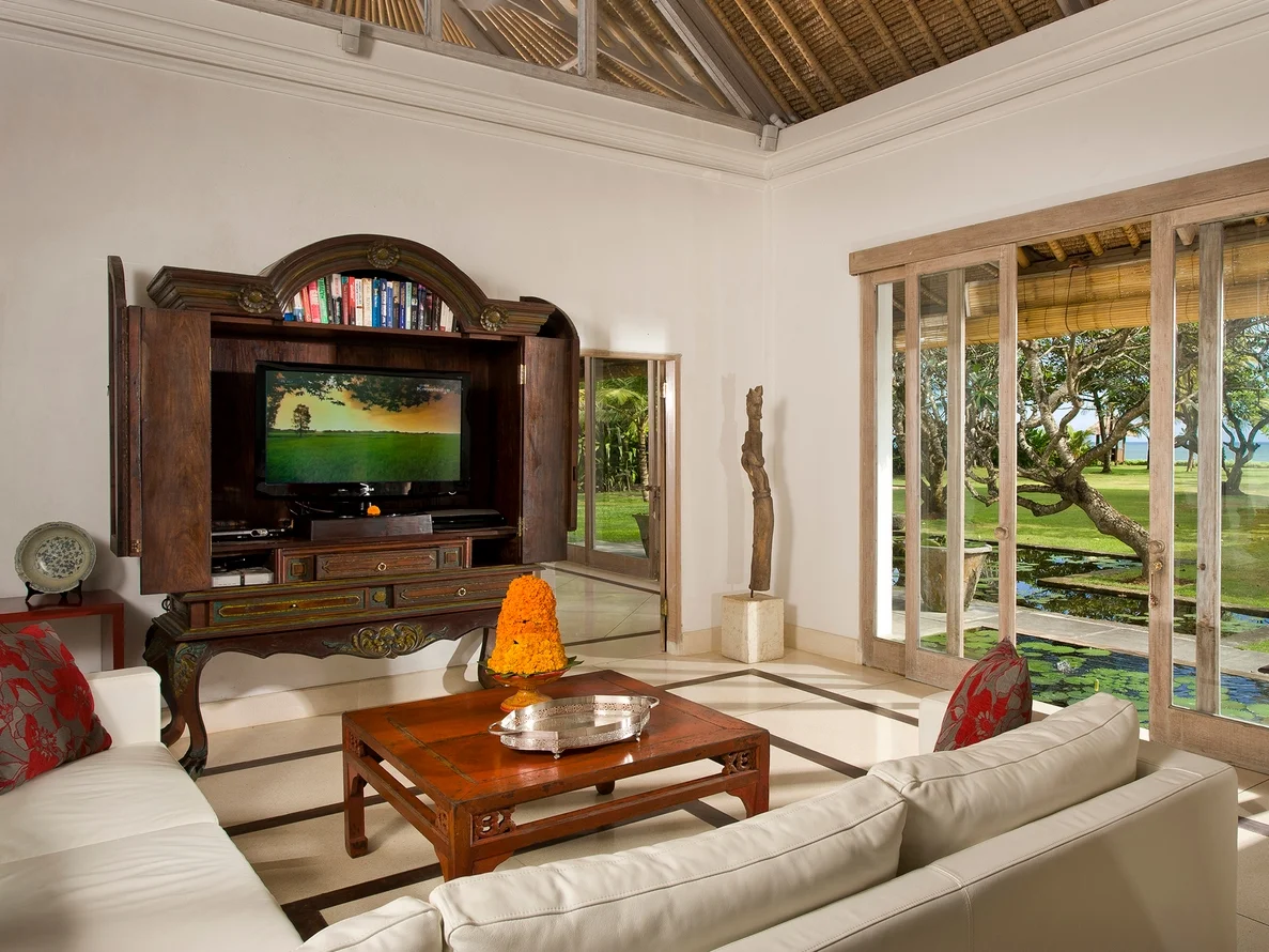 5-Bedroom Beachfront Estate Villa with Ocean Views & Wedding Venue – Batubelig, Bali – BVI577 — image 17