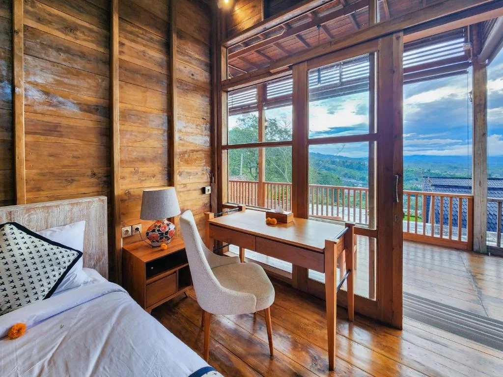 5-Bedroom Mountain View Villa Rental in Bedugul – Luxury Villa — image 18