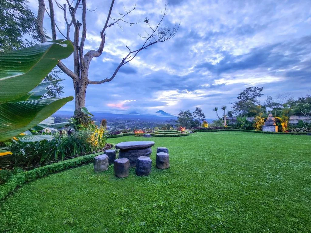 5-Bedroom Mountain View Villa Rental in Bedugul – Luxury Villa — image 9
