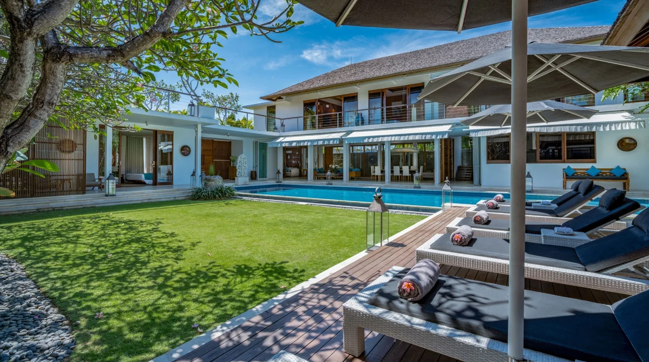 5-Bedroom Modern Villa with Private Pool, Rooftop & Gym Near Seminyak Beach – BVI1171 — image 4