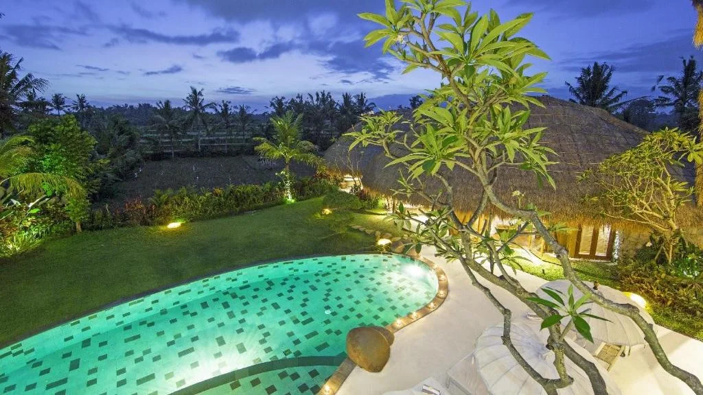 5-Bedroom Tranquil Villa Retreat Near Ubud – Infinity Pool, Rice Field Views & Balinese Hospitality – BVI2612 — image 8
