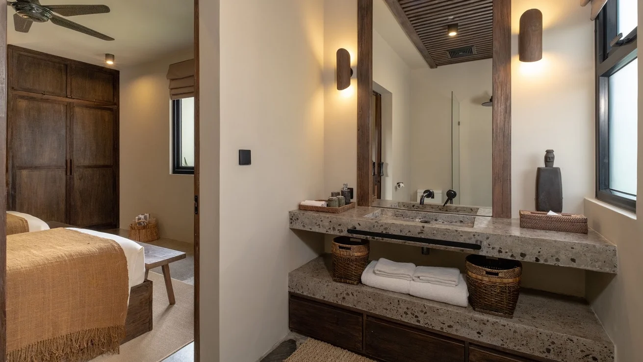 5-Bedroom Villa with Private Pool in Bingin Uluwatu – Wellness Villa — image 18
