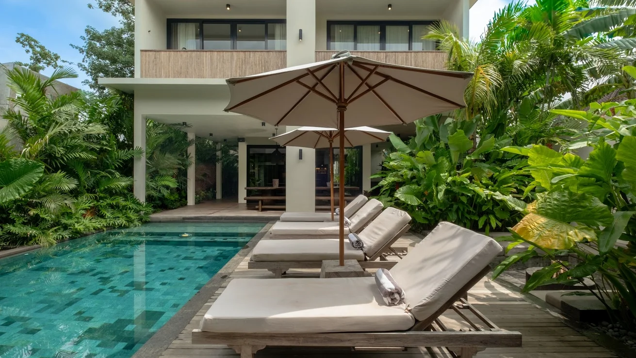 5-Bedroom Villa with Private Pool in Bingin Uluwatu – Wellness Villa — image 4