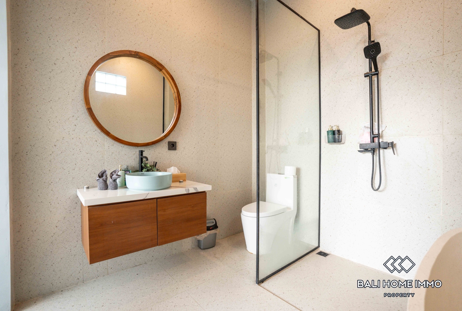 5 Bedroom Family Villa for Rent in Cepaka — image 15