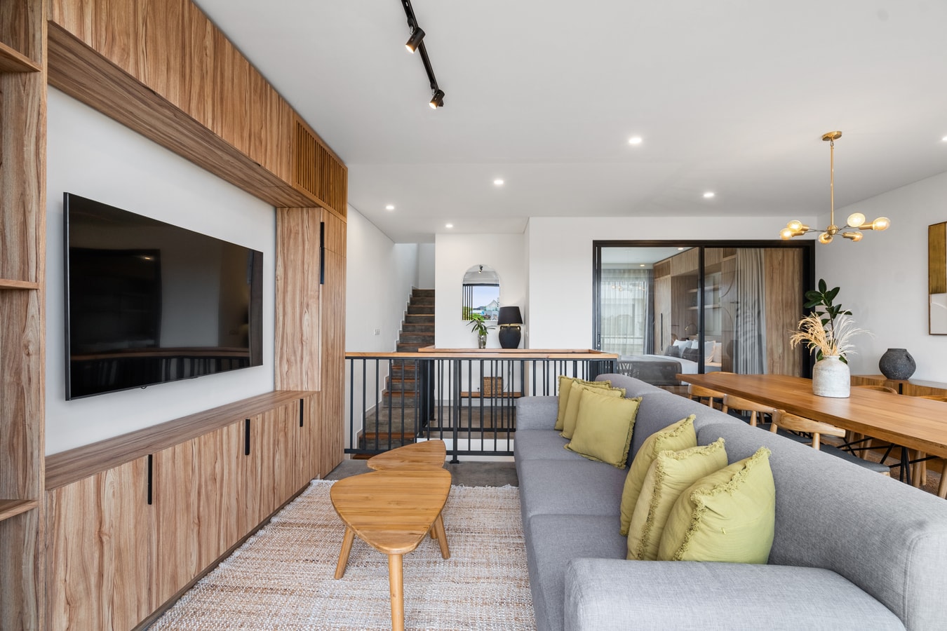 Berawa Townhouse 7 - Pool & Rooftop Jacuzzi in Canggu, Bali — image 5
