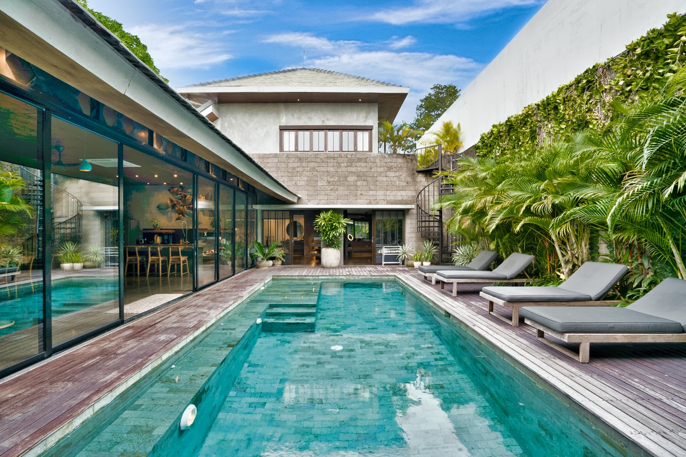 Love Supreme - 5BR Villa with Pool, Batu Bolong in Canggu, Bali — image 11