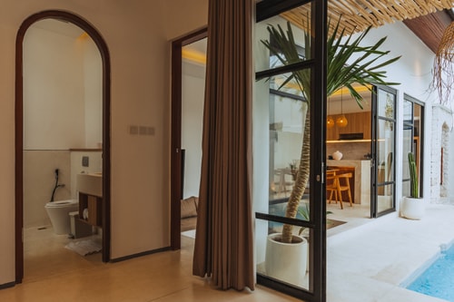 1BR Mediterranean Central Canggu Stay | Sleek Pool in Canggu, Bali — image 16