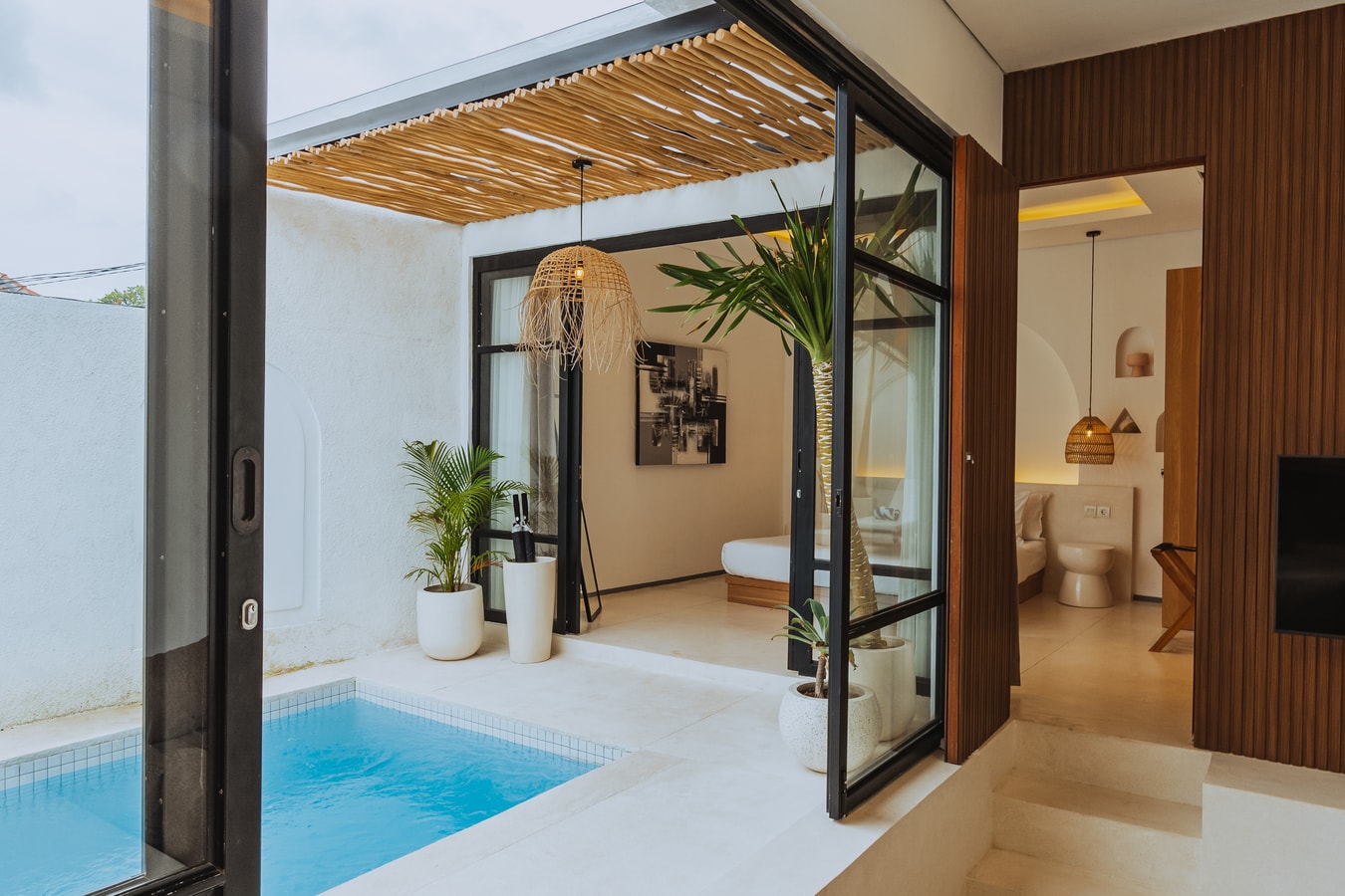 1BR Mediterranean Central Canggu Stay | Sleek Pool in Canggu, Bali — image 13