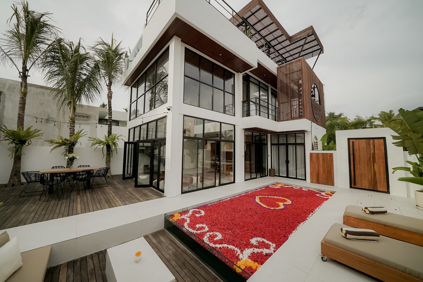 Modern Tropical Canggu 4BR Villa w/ Private Pool in Canggu, Bali — image 9