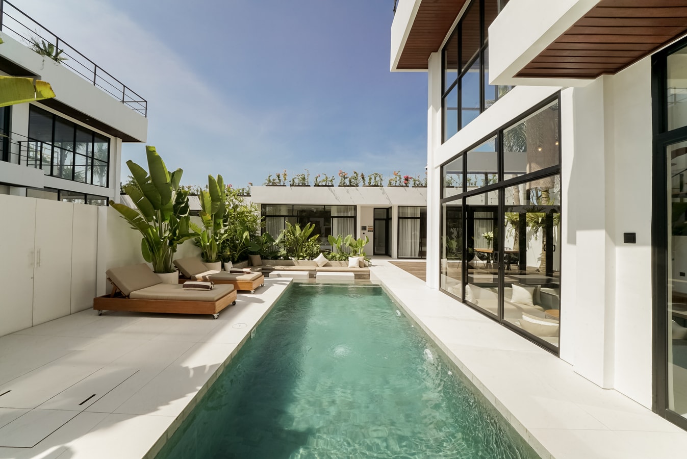 Modern Tropical Canggu 4BR Villa w/ Private Pool in Canggu, Bali