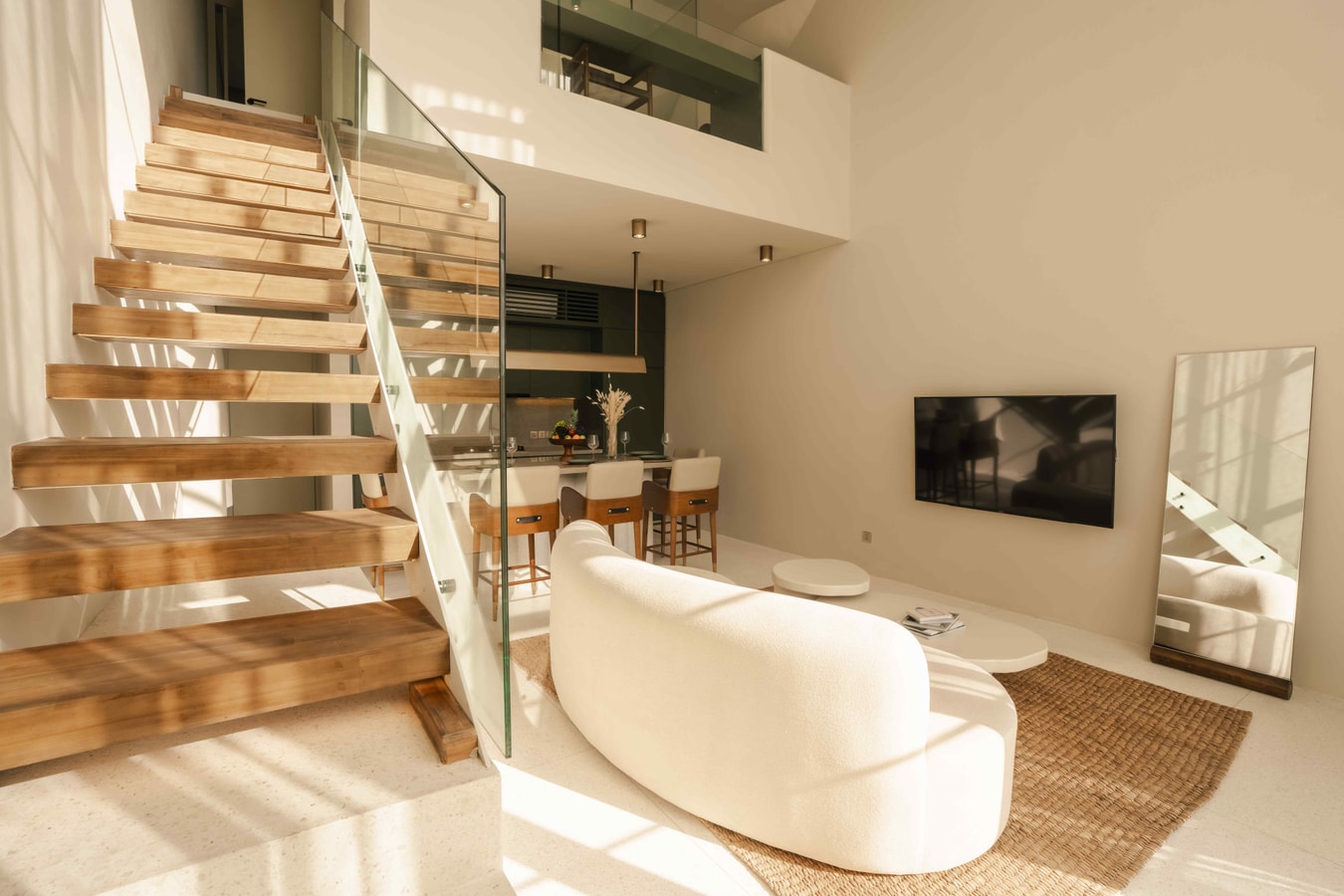 Berawa Elegant 2BR Villa w/ Paddy Views & Pool in Canggu, Bali — image 15