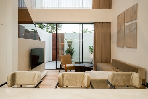 Canggu Modern Tropical 2BR Villa - Plunge Pool in Canggu, Bali — image 6