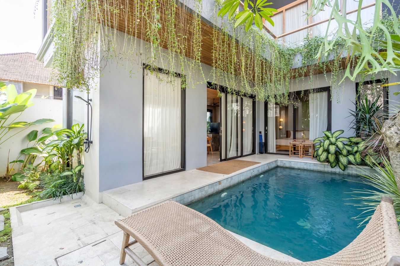 3BR Serene Family Villa | Near Batu Bolong Beach in Canggu, Bali — image 17