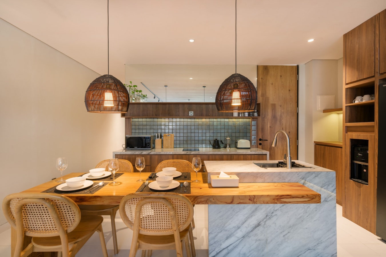 Evita - Pool Villa with Garden Balcony, Berawa in Canggu, Bali — image 15