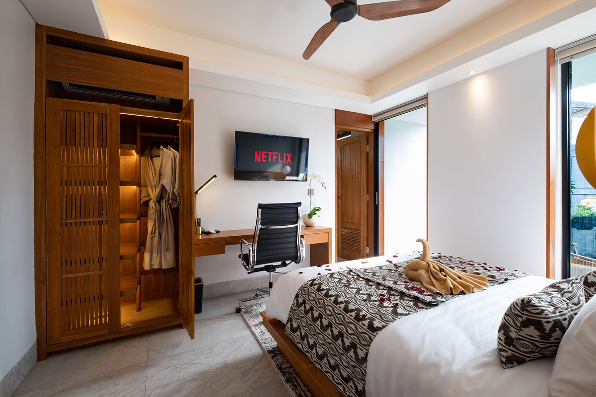 Echo Beach Dream 3 Bedroom Private Villa in Canggu — image 4