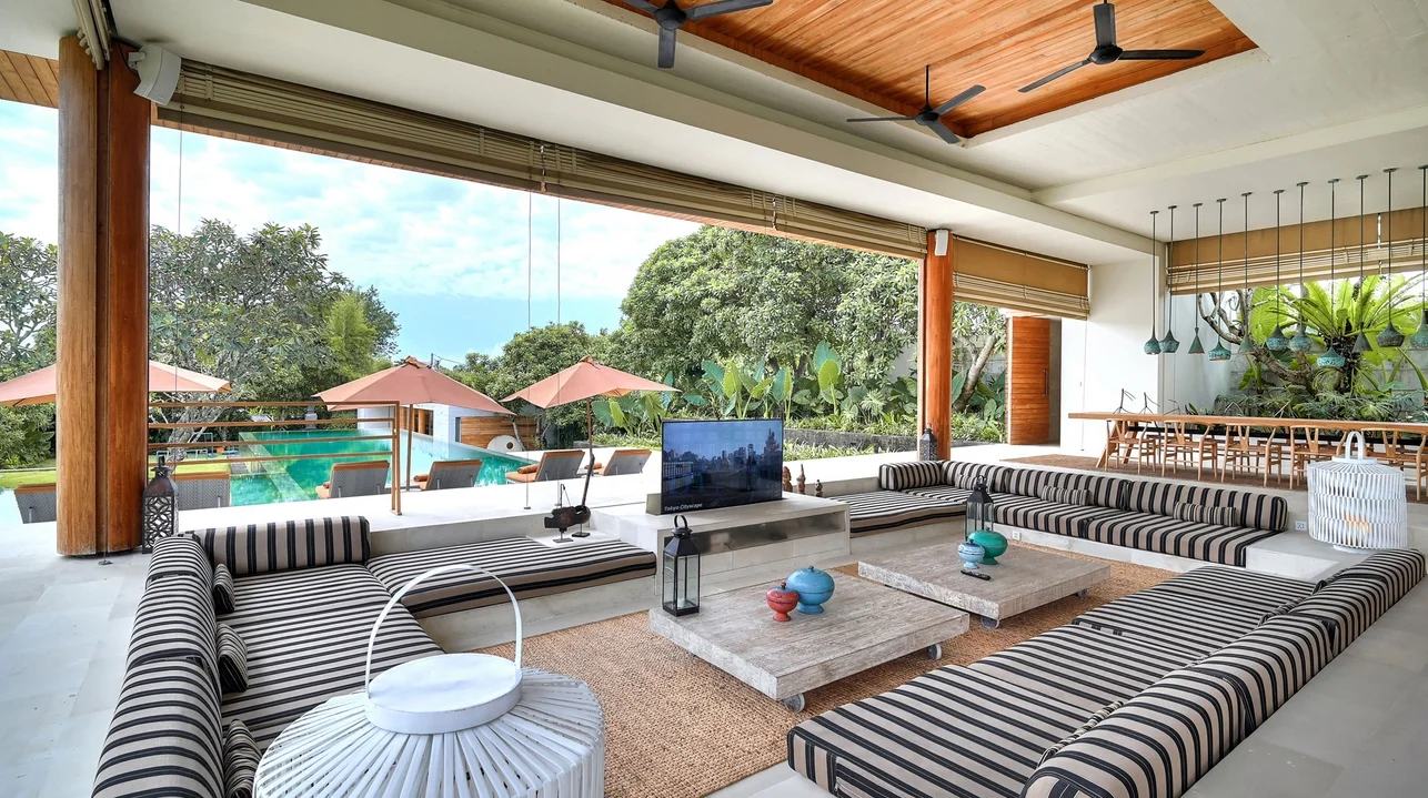 Stylish 5-Bedroom Designer Villa with Rooftop Jacuzzi & Rice Field Views in Canggu – BVI1657 — image 6