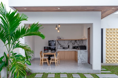 Hepha - 2 Bedroom Villa with Pool, Berawa in Canggu, Bali — image 18