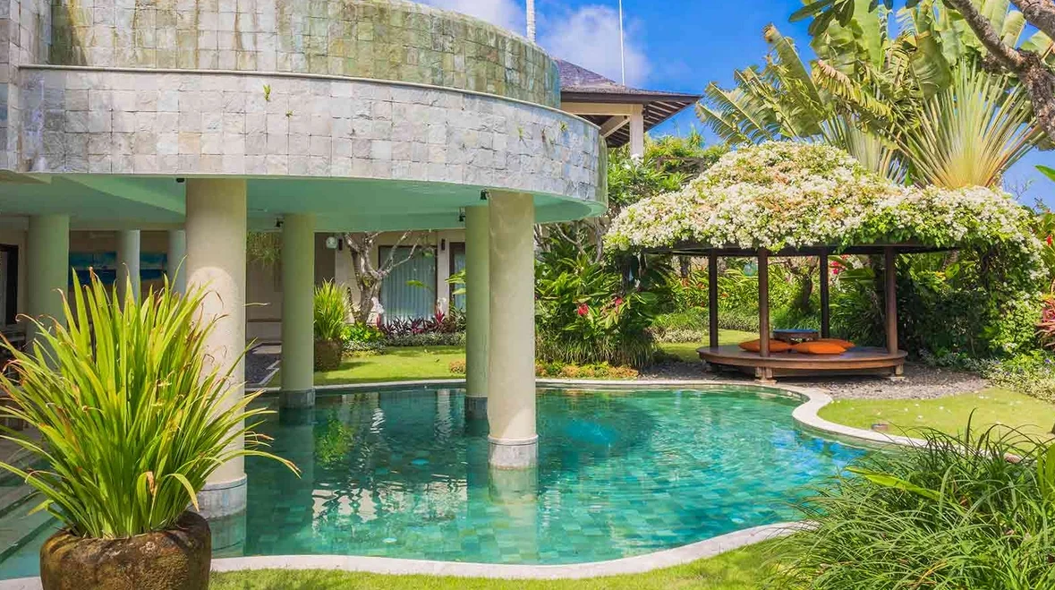 6-Bedroom Cliffside Villa with 2 Pools, Gym & Ocean Views – Near Pandawa Beach – BVI1072 — image 10