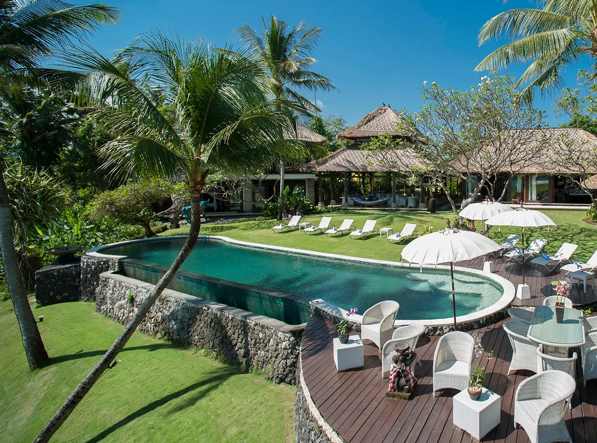 6-Bedroom Oceanfront Estate – Steps to Echo Beach, Canggu – BVI4233 — image 6