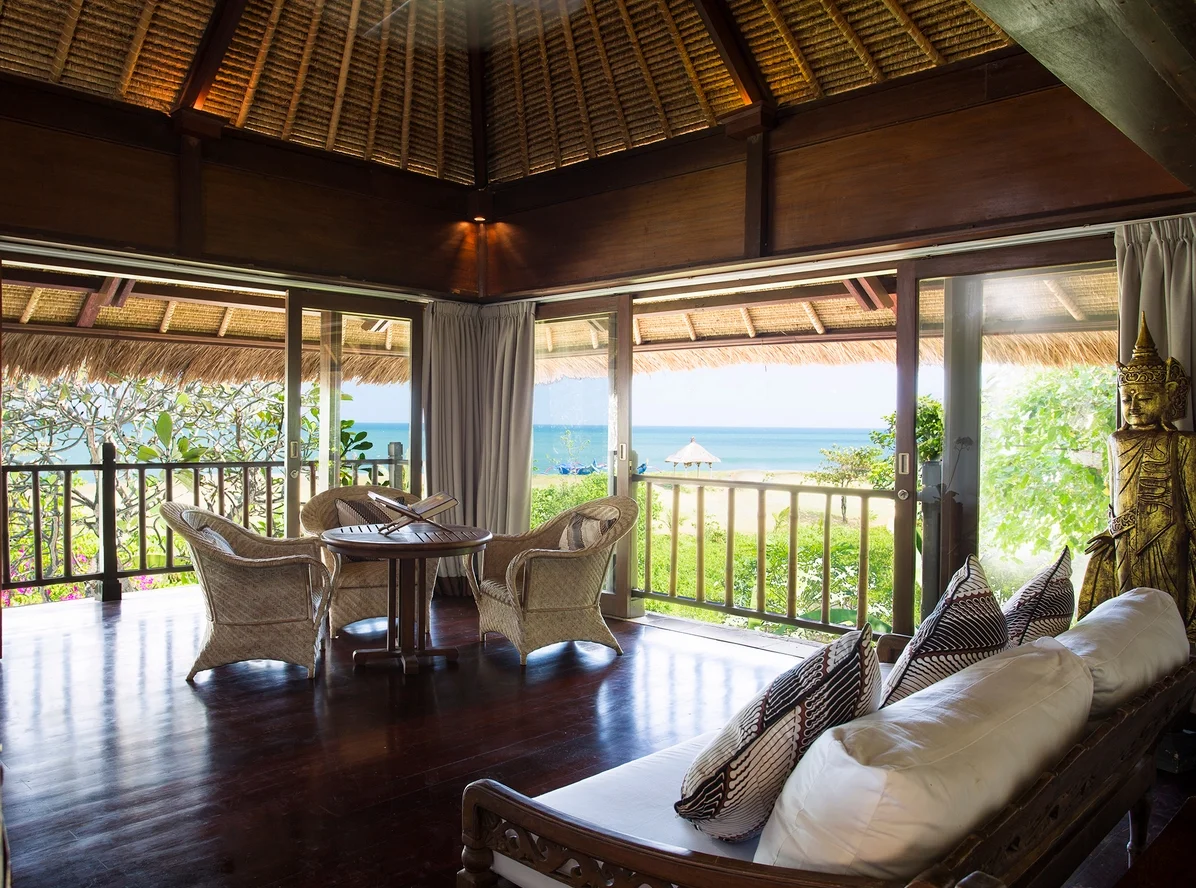6-Bedroom Oceanfront Estate – Steps to Echo Beach, Canggu – BVI4233 — image 18