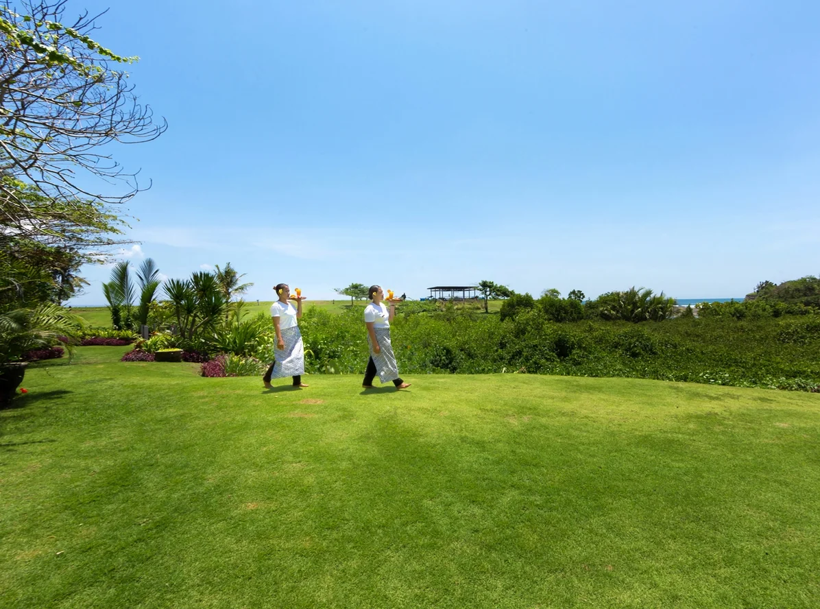 6-Bedroom Oceanfront Estate – Steps to Echo Beach, Canggu – BVI4233 — image 14