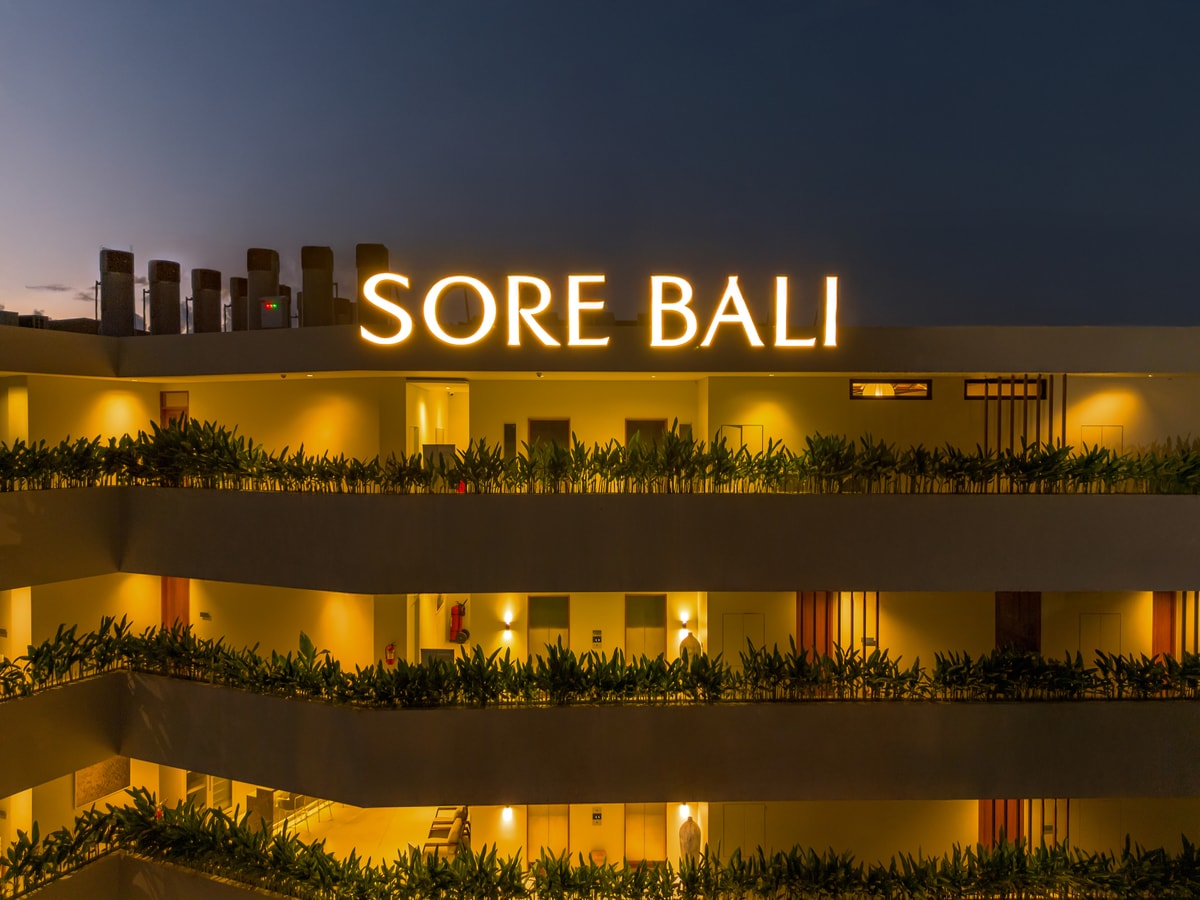 1BR Suite Canggu | Plunge Pool & Rice Fields View in Canggu, Bali — image 13