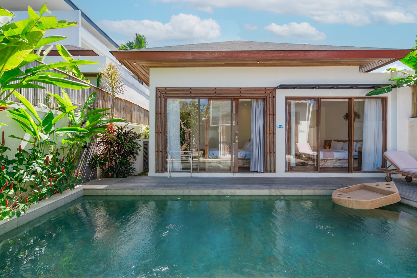 Bernard - Poolside Access & Garden Villa, Uluwatu in Ungasan, Bali — image 15