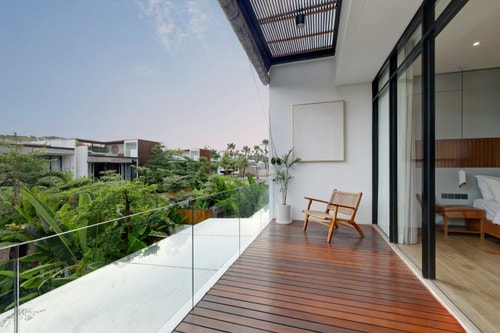 Comfort Stylish 3BR Villa w/ Rooftop & Pool, Canggu in Canggu, Bali — image 8