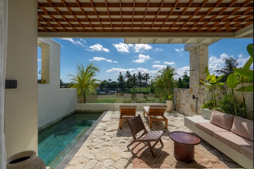 Luxury 1BR Canggu Villa | Scenic Pool & Paddy View in Canggu, Bali — image 1