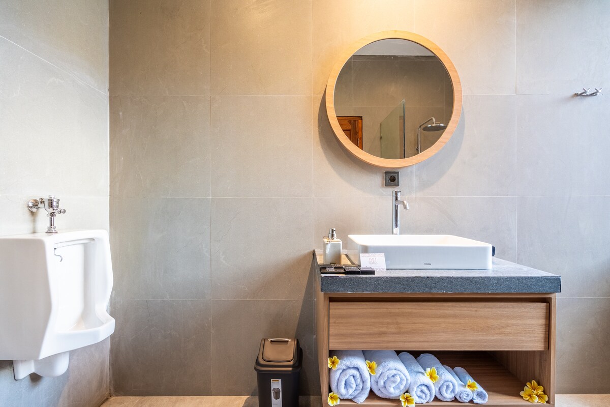 Homely Tropical Comfort 2 Bedroom Private Villa in Jimbaran — image 7
