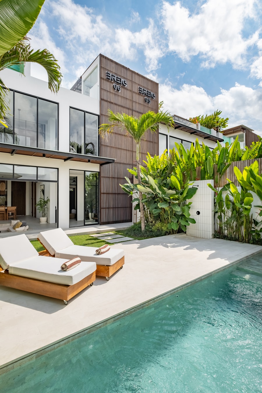 Canggu 3BR Designer Villa w Rooftop Lounge & Pool in Canggu, Bali — image 19