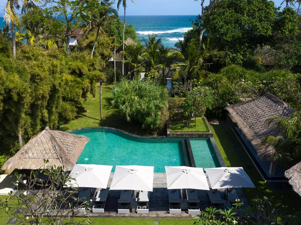 Luxury 5-Bedroom Beachside Villa with Pool & Garden Oasis – BVI3930 — image 6