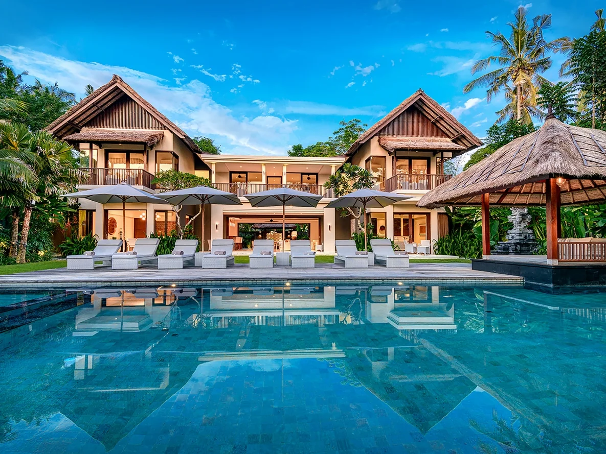 Luxury 5-Bedroom Beachside Villa with Pool & Garden Oasis – BVI3930 — image 5