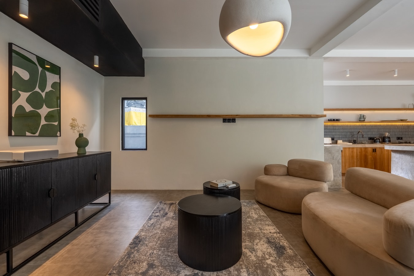 Canggu Designer 3BR Villa - Private Pool & Balcony in Pererenan, Bali — image 19