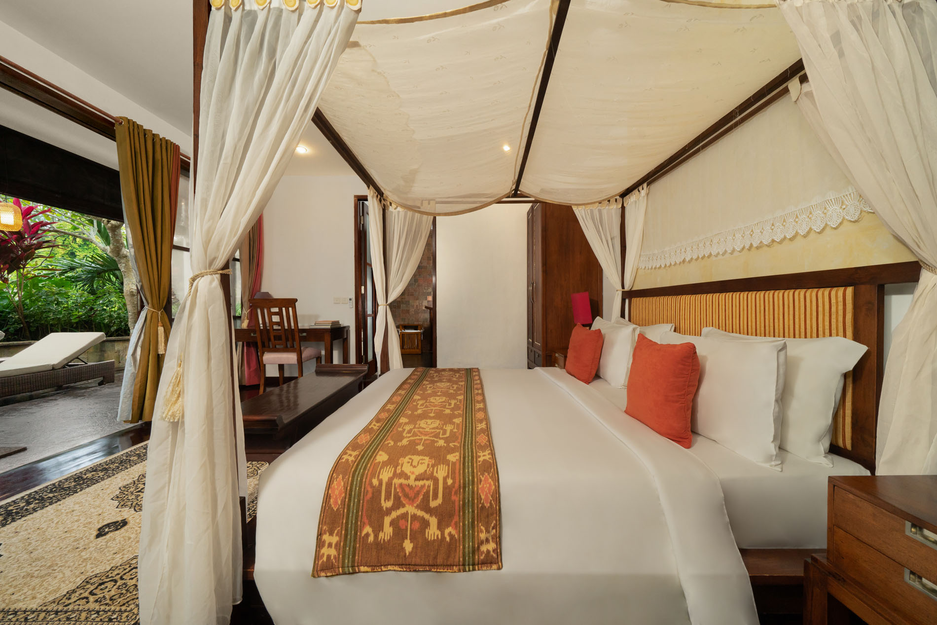 Villa Ambiente | 4 Bedroom Luxury Private Villa Jimbaran — image 18