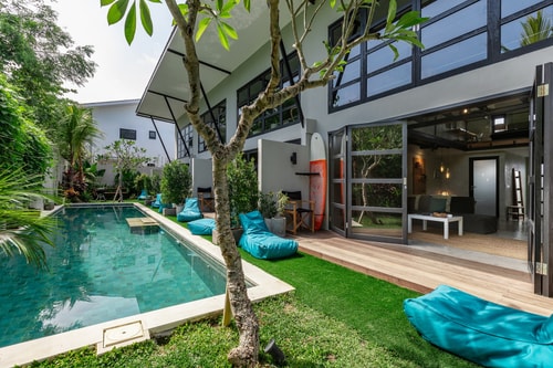 Berawa Loft 2 - 1 Bedroom Loft with Poolside BBQ in Canggu, Bali — image 10