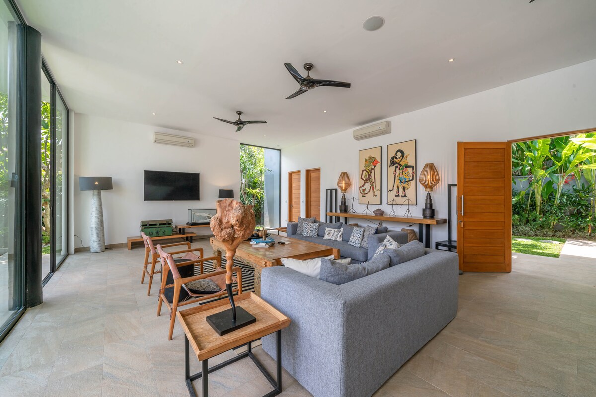Villa Vida Mira — 4BR Villa Rental in Canggu — image 2